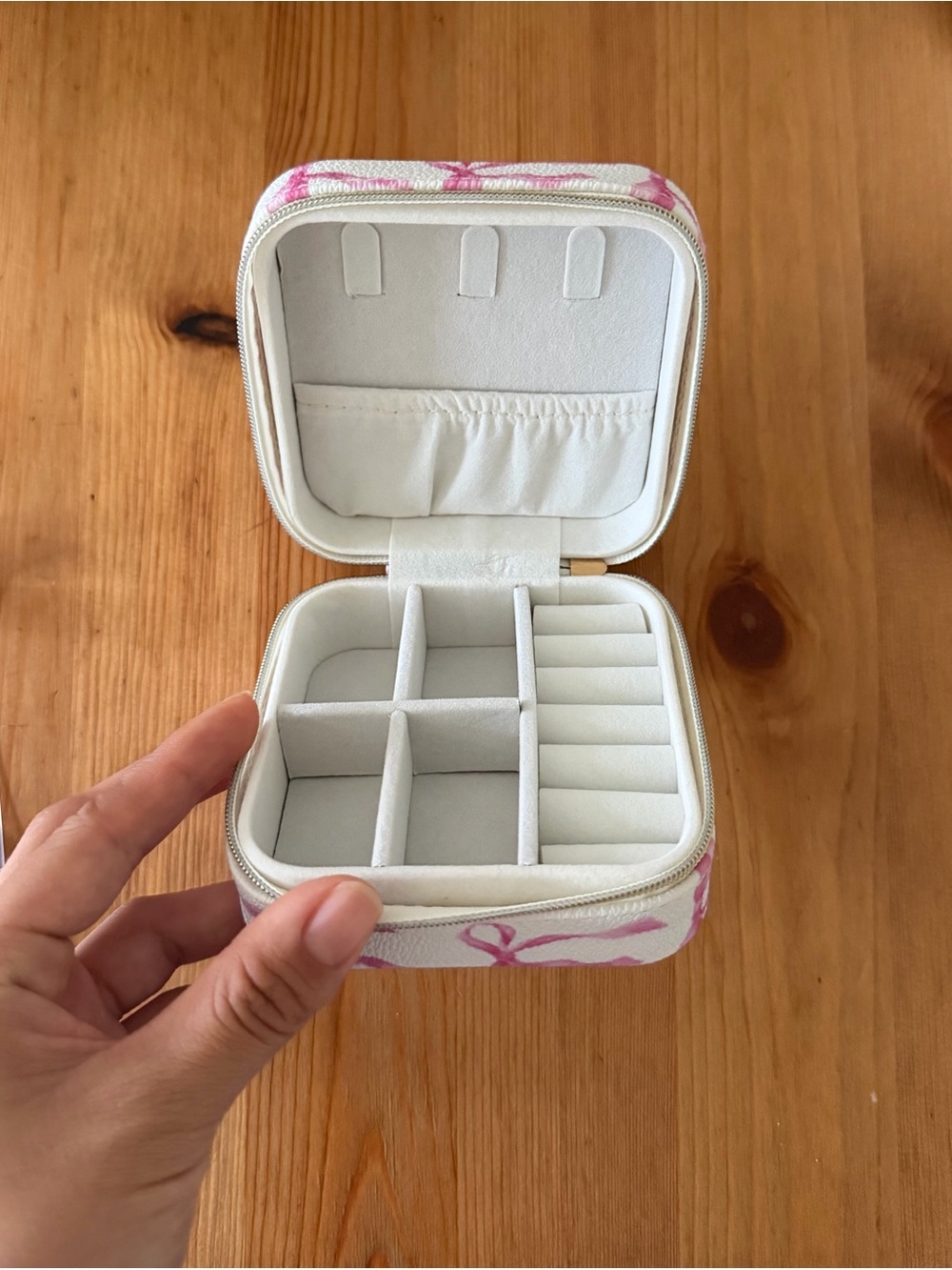 Compact Pink Bow Jewelry Travel Box